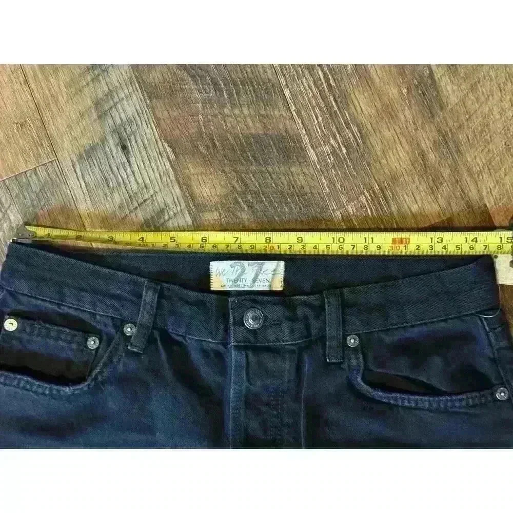 NWT We The‎ Free People Maggie Mid Rise Straight Jeans Black Onyx Size 27 - Picture 5 of 16